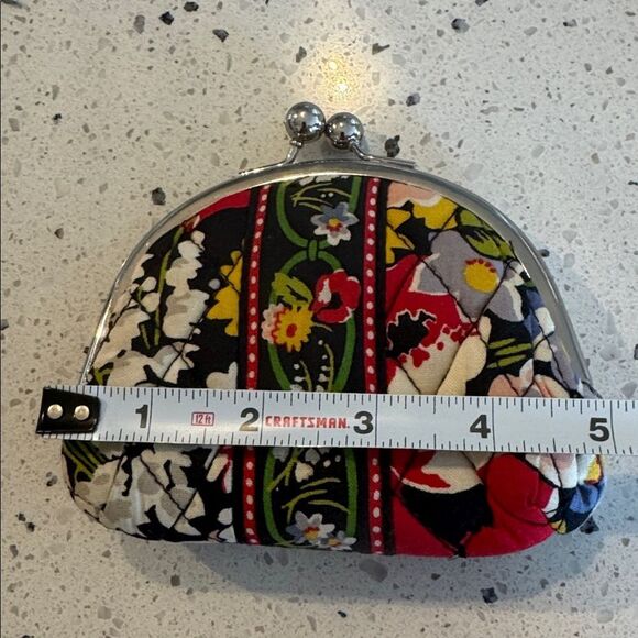 Vera Bradley Poppy Fields Cotton Quilted Double Kiss Lock Coin Purse Retired EUC - Picture 6 of 10
